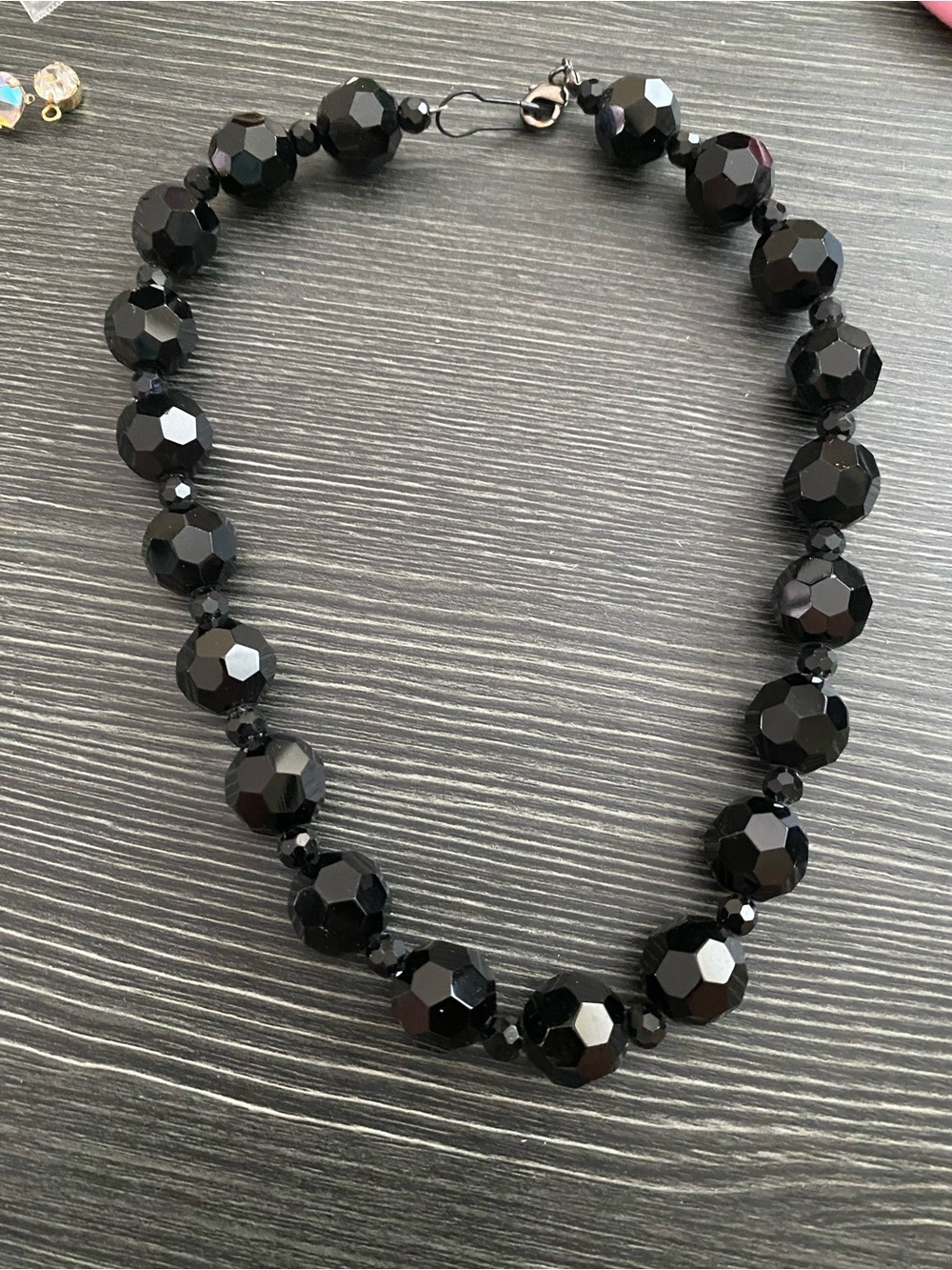 Classic Black Faceted  glass Bead Necklace - Women Jewelry